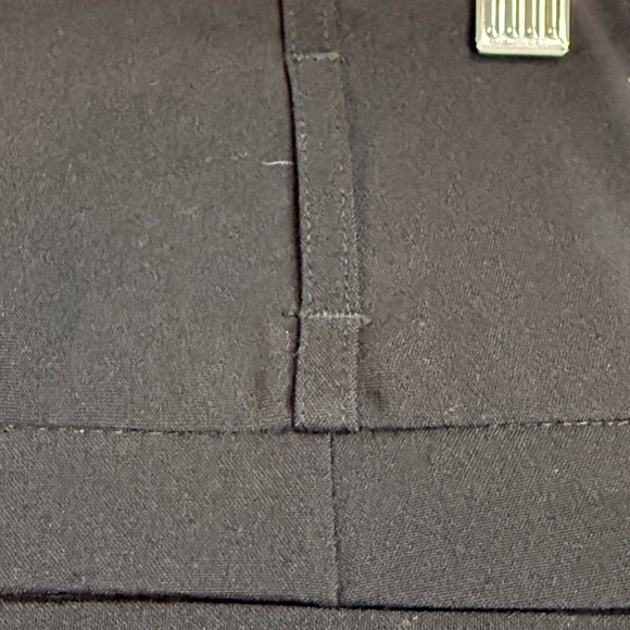 Larry Levine Stretch Petite Dress Slacks Black with Cuff Pant Legs Size 6P - Picture 7 of 10